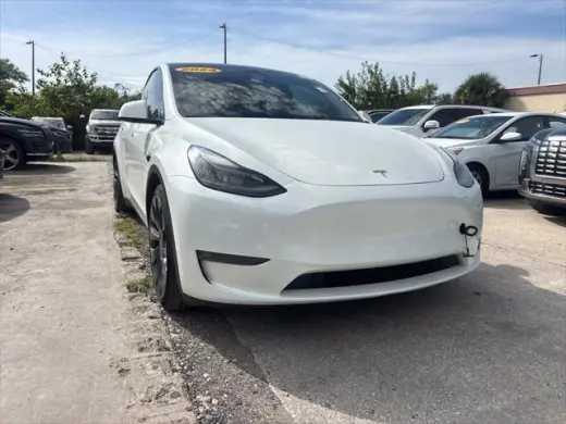 Tesla Model Y 2024 AWD Performance crossover de 4 puertas