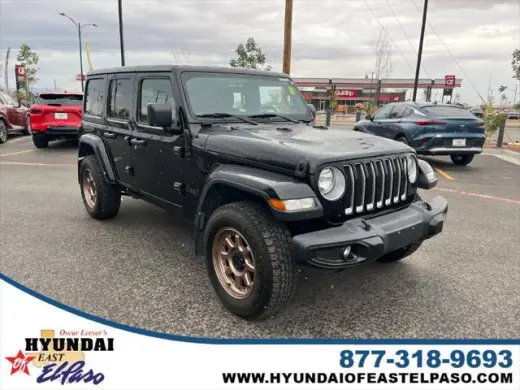 Jeep Wrangler Unlimited 2018 4x4 Sahara 4dr SUV (lanzamiento a mitad de año)