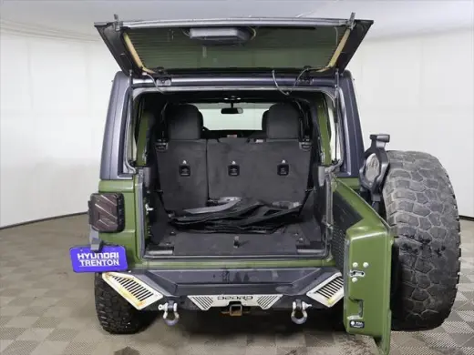 Jeep Wrangler Unlimited 2021 4x4 Sport 4p SUV