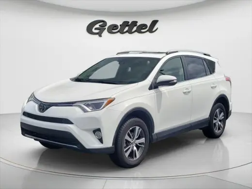 Toyota RAV4 2017 XLE 4p SUV