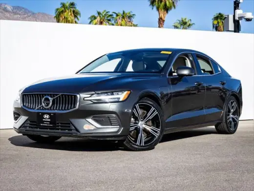 Volvo S60 2019 AWD T8 eAWD Inscription 4dr Sedán