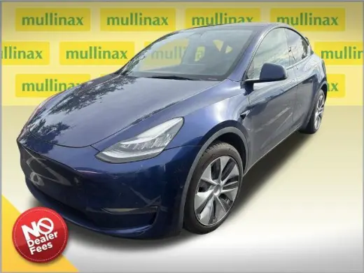 Tesla Model Y 2023 AWD Long Range 4dr Crossover