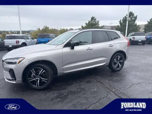 Volvo XC60 2022 AWD B5 R-Design 4dr SUV
