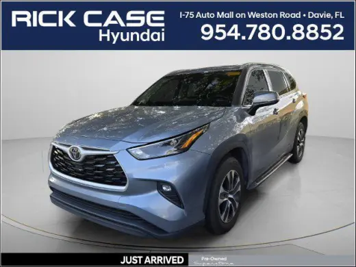 Toyota Highlander 2022 XLE 4dr SUV