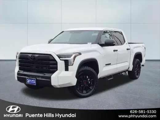 Toyota Tundra 2023 4x4 SR5 4dr CrewMax Cab Pickup SB