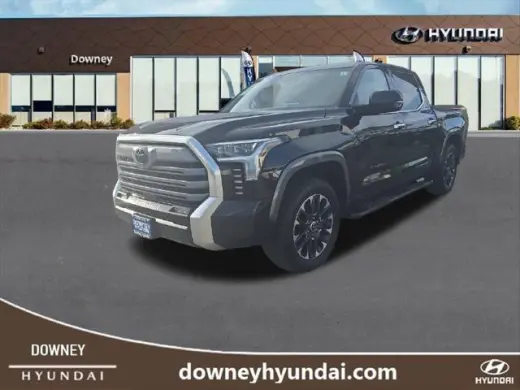 Toyota Tundra 2023 4x4 Limited 4dr CrewMax Cab Pickup SB