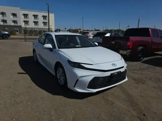 Toyota Camry 2026 LE 4dr Sedán