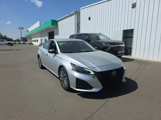 Nissan Altima 2025 2.5 SV 4dr Sedán