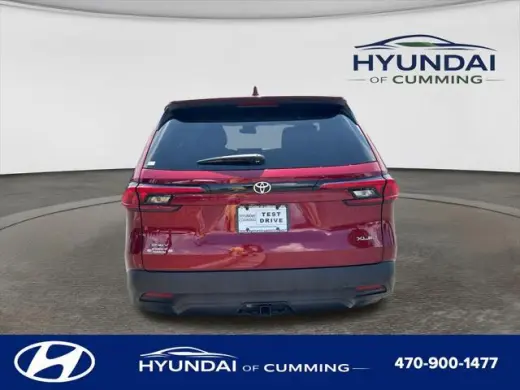 Toyota Grand Highlander Hybrid 2024 XLE 4dr SUV