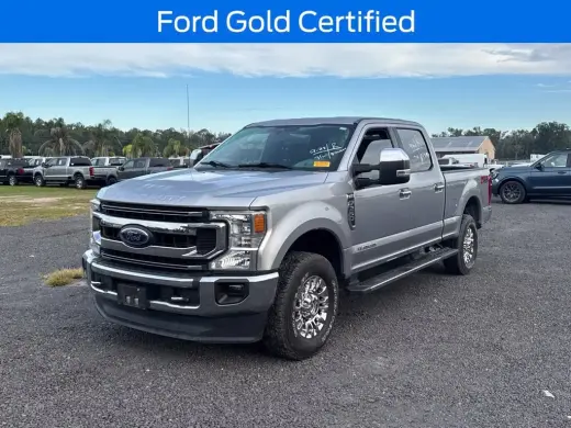 Ford F-250 Super Duty 2020 4x4 XLT 4dr Crew Cab 6.8 ft. SB Camión de carga