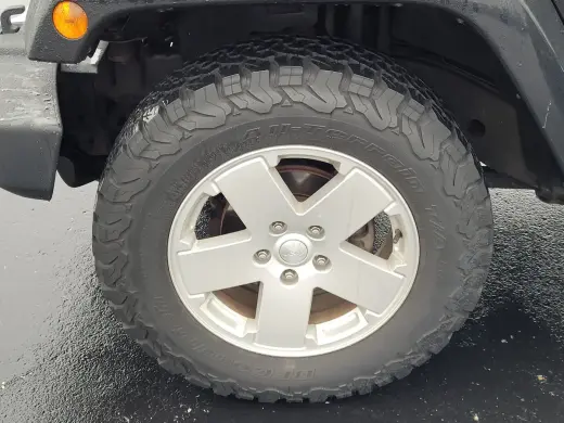Jeep Wrangler 2012 4x4 Sahara 2dr SUV