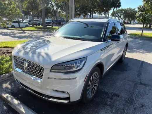 Lincoln Aviator 2023 Estándar 4p SUV