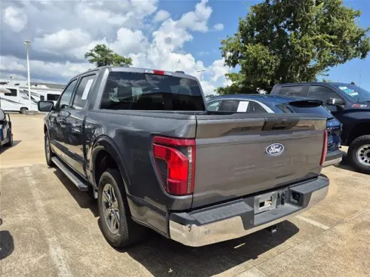 Ford F-150 2025 4x2 XLT 4p SuperCrew 5.5 pies SB