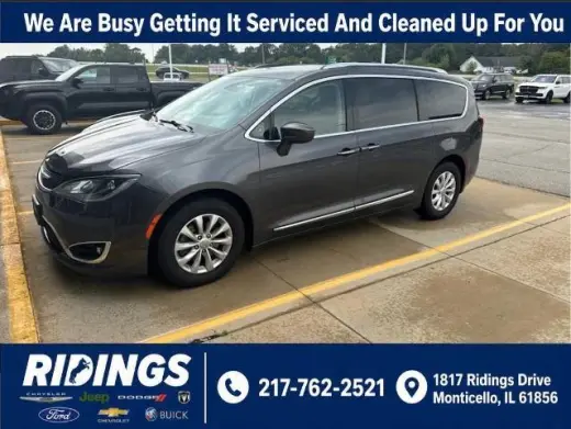 Chrysler Pacifica 2018 Touring L Plus 4dr Mini-Van