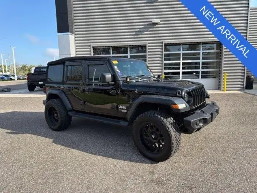 Jeep Wrangler Unlimited 2018 4x4 Sport 4p SUV (lanzamiento medio del año)