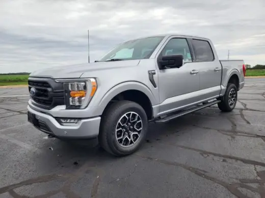 Ford F-150 2023 4x4 XLT 4p SuperCrew 5.5 ft. SB