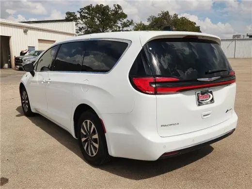 Chrysler Pacifica Plug-In Hybrid 2024 Select 4p Minivan