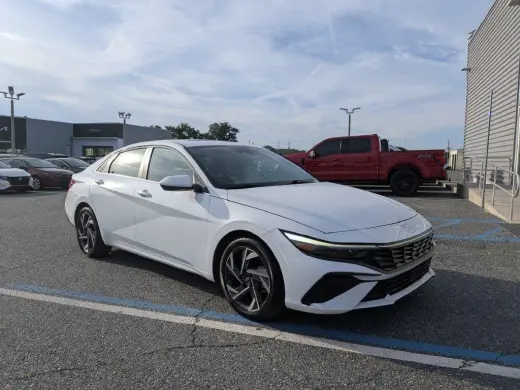 Hyundai ELANTRA 2025 SEL Conveniencia 4p Sedán