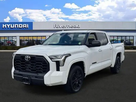 Toyota Tundra 2023 4x4 SR5 4dr CrewMax Cab Pickup SB
