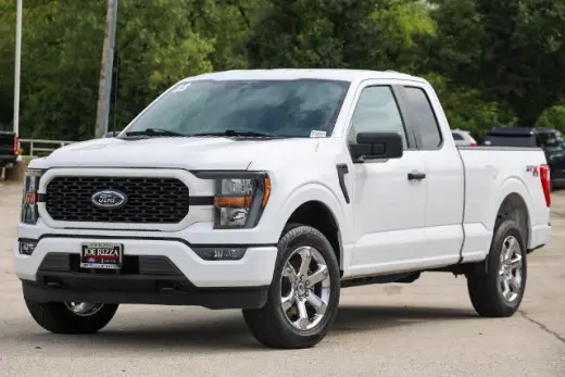 Ford F-150 2023 4x4 XL 4 puertas SuperCab 6.5 pies SB