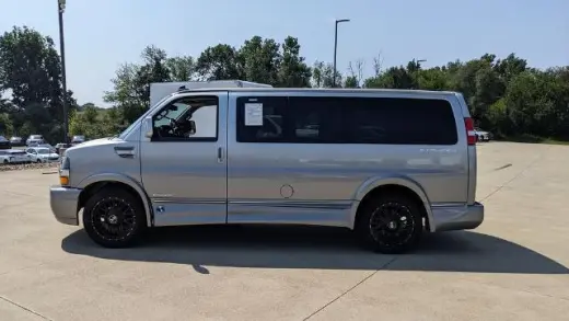 Chevrolet Express 2020 2500 3dr Van de Carga