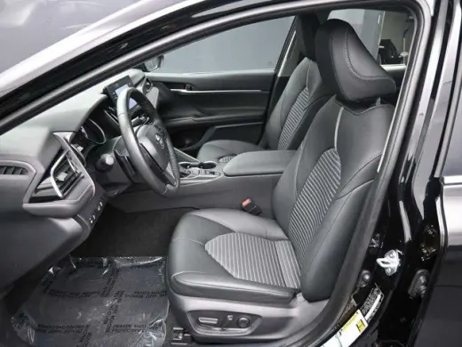 Toyota Camry 2024 AWD SE 4p Sedan