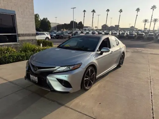 Toyota Camry 2018 XLE V6 4dr Sedán
