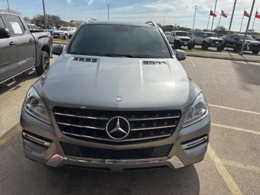 Mercedes-Benz Clase M 2012 tracción en las cuatro ruedas ML 350 4MATIC 4p SUV