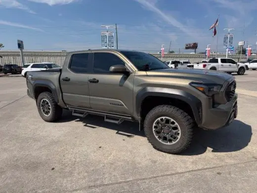 Toyota Tacoma 2024 4x4 TRD Sport 4p Cab Doble 6.1 pies LB