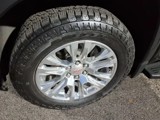 GMC Sierra 1500 2021 4x4 Denali 4puertas Crew Cab 5,8 pies SB
