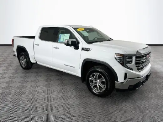 GMC Sierra 1500 2025 4x2 SLT 4p Puerta de Cabina de Tripulació́n 5.8 ft. CB