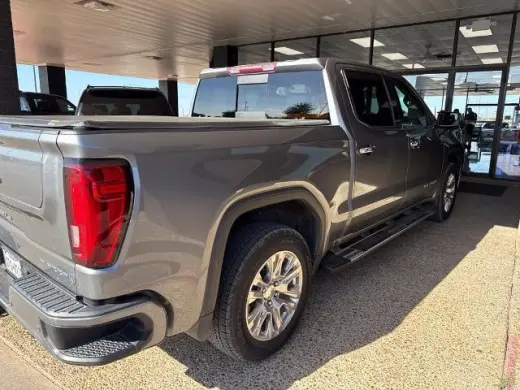 GMC Sierra 1500 2020 4x2 Denali 4p. Cabina de Tripulacion de 5 Puertas 5.8 ft. SB