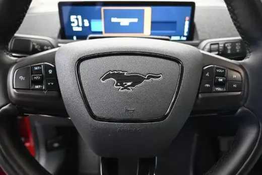 Ford Mustang Mach-E 2023 Premium SUV de 4 puertas