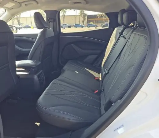 Ford Mustang Mach-E 2023 Select 4dr SUV