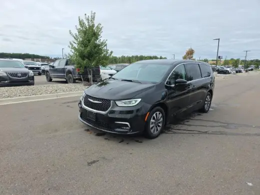 Chrysler Pacifica Plug-In Hybrid 2023 Touring L 4dr Mini-Van