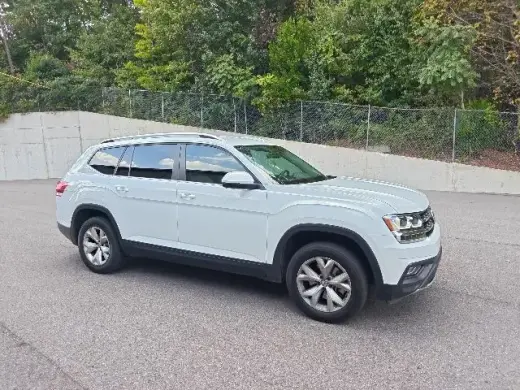 Volkswagen Atlas 2018 V6 SE 4dr SUV con Tecnología