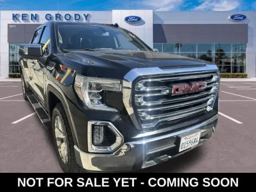 GMC Sierra 1500 2019 4x2 SLT 4dr Cabina de Tripulación