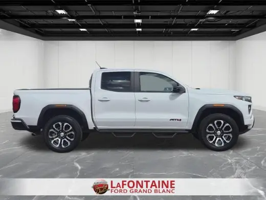 GMC Canyon 2024 4x4 AT4 4dr Crew Cab 5 ft. SB