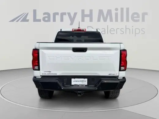Chevrolet Colorado 2024 4x4 ZR2 4p. Cab. Tripulada 5 pies. Caja Corta
