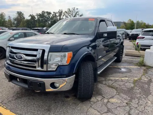 Ford F-150 2013 4x4 Lariat 4p SuperCrew Estilo lateral 5.5 ft. SB