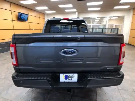 Ford F-150 2022 4x4 Lariat 4p SuperCrew 5.5 ft. SB