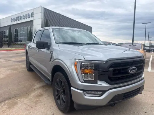Ford F-150 2023 4x4 XLT 4dr SuperCrew 5.5 ft. SB