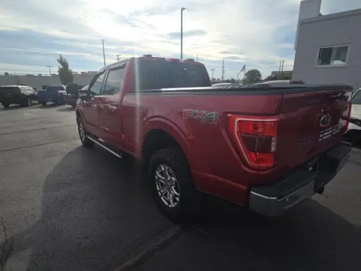 Ford F-150 2022 4x4 XLT 4p SuperCrew 6.5 ft. SB