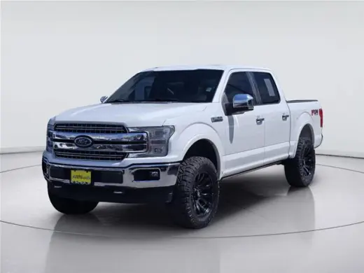 Ford F-150 2020 4x4 Lariat 4 puertas SuperCrew 5.5 pies de riel trasero