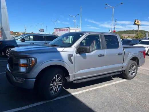 Ford F-150 2022 4x2 XL 4dr SuperCrew 5.5 ft. SB