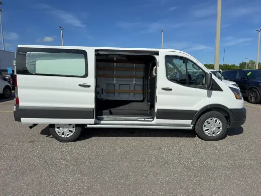Ford Transit 2025 250 3dr SWB Tech Roof Carrocería