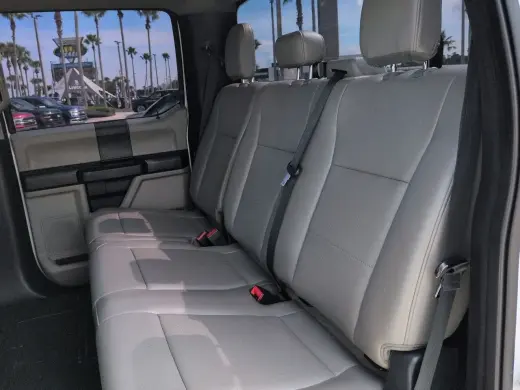 Ford F-250 Super Duty 2021 4x4 XL Cabina Doble 4p 6.8 pies ST Camioneta