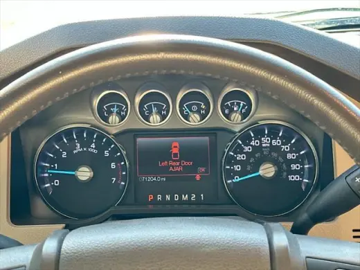 Ford F-250 Super Duty 2014 4x4 Lariat 4p Cab Camioneta de 6.8 pies ST