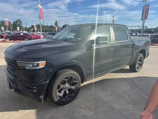 Ram 1500 2021 4x2 Limitada 4p Cabina de Tripulación 5.6 ft. SB Pickup