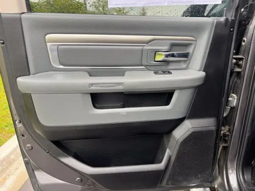 Ram 1500 2016 4x4 SLT 4dr Crew Cab 5.5 ft. SB Pickup